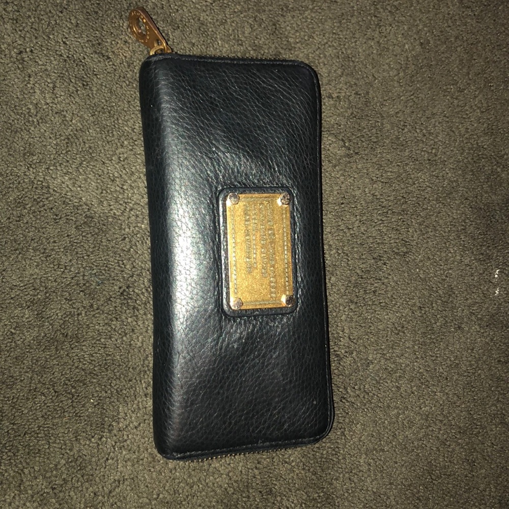 Marc Jacobs wallet